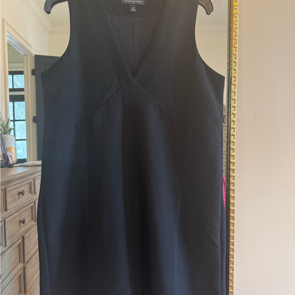 Banana Republic Black knee length Dress size 10